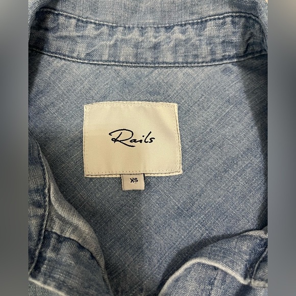 RAILS - Ingrid Floral Embroidered Patches Chambray Shirt Size XS - Picture 8 of 11